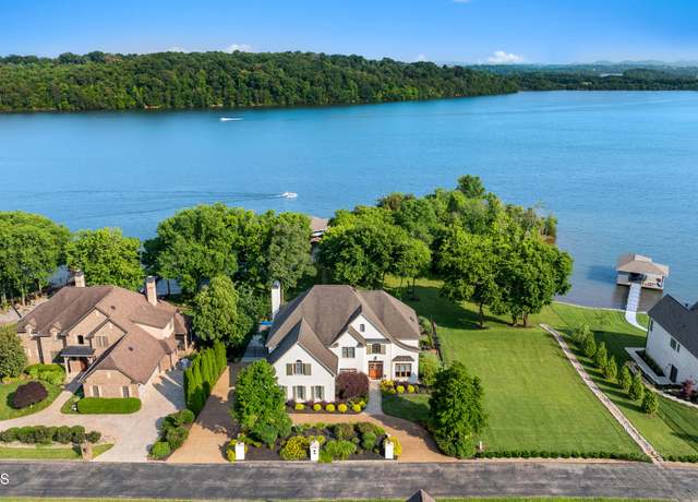 Property at 140 Chickadee Cir, Vonore, TN 37885, 5 beds, 4.5 baths