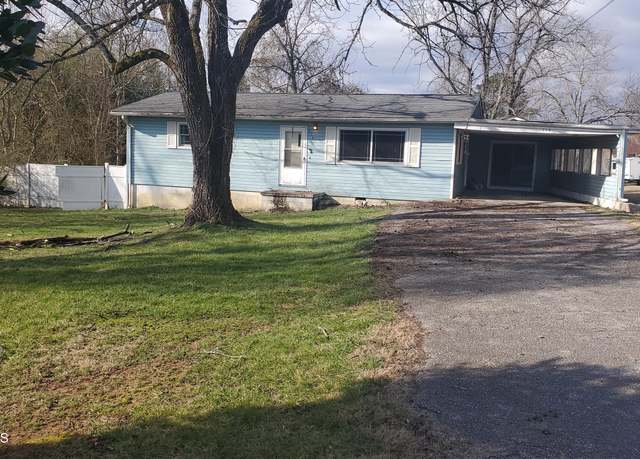 Property at 314 Spencer Dr, Harriman, TN 37748, 3 beds, 1 bath