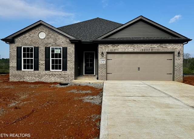 Property at 3509 Crimson Cir, Maryville, TN 37801, 3 beds, 2 baths