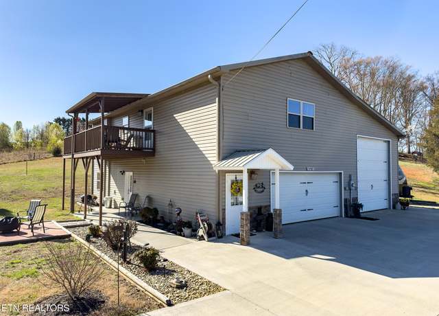 Property at 1505 Indian Warpath Rd, Sevierville, TN 37876, 2 beds, 3 baths