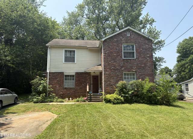 Property at 2703 Bridalwood Dr, Knoxville, TN 37917, 5 beds