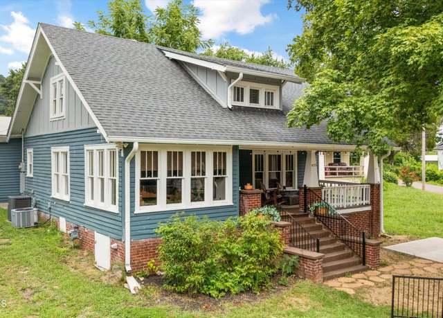 Property at 455 Atlantic Ave, Knoxville, TN 37917, 3 beds, 3 baths