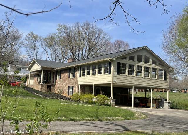 Property at 404 Cowan Dr, Rogersville, TN 37857, 4 beds, 2.5 baths