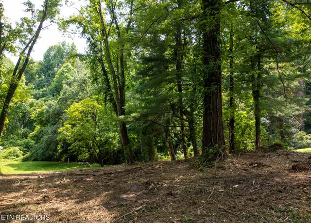 Property at 107 Jay Ln, Oak Ridge, TN 37830