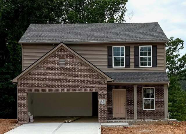 Property at 3523 Crimson Cir, Maryville, TN 37801, 4 beds, 2.5 baths