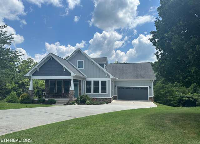 Property at 2130 Leah Ln, Maryville, TN 37803, 4 beds, 3.5 baths