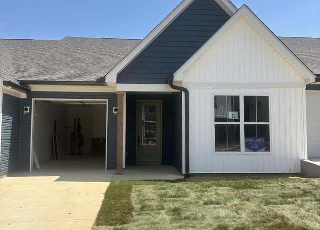 Property at 1806 Lateglow Way, Knoxville, TN 37931, 2 beds, 2 baths
