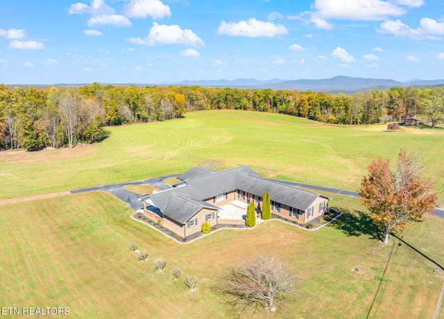 Property at 280 Blake Rd, Oakdale, TN 37829, 3 beds, 3 baths