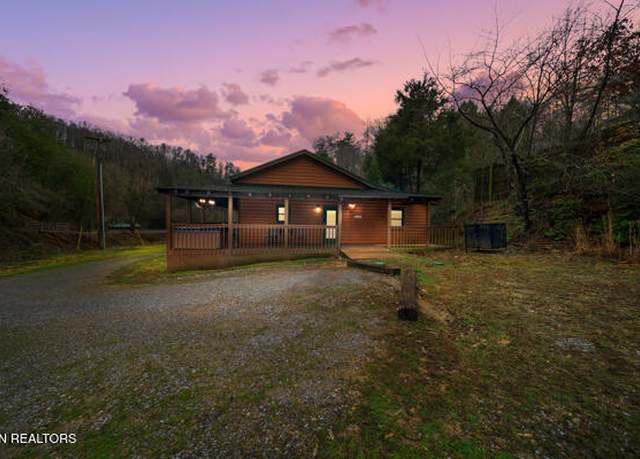 Property at 1999 E Mountain View Way, Sevierville, TN 37862, 2 beds, 2 baths