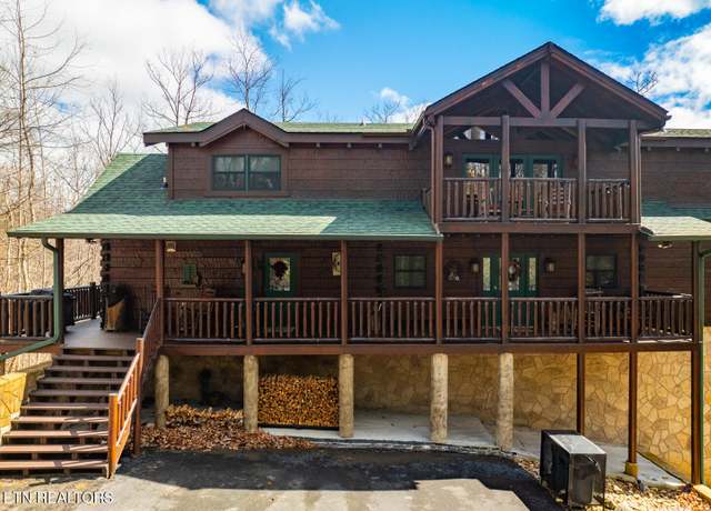 Property at 3044 Redtail Rd, Sevierville, TN 37862, 5 beds, 5.5 baths