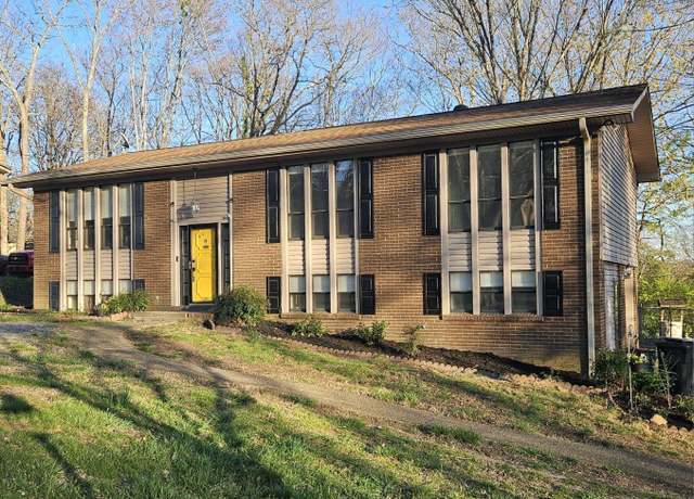 Property at 8924 Moneymaker Dr, Knoxville, TN 37923, 4 beds, 2.5 baths