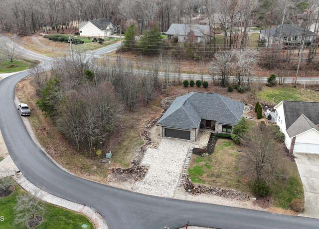 Property at 106 Tuhdegwa Way, Loudon, TN 37774, 3 beds, 2 baths