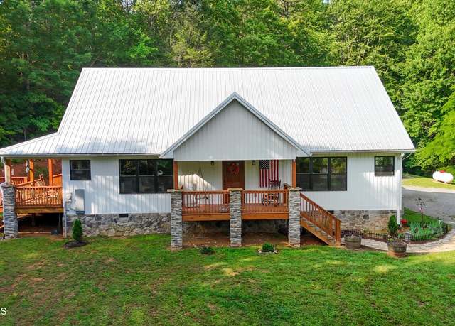Property at 6131 Happy Valley Loop, Tallassee, TN 37878, 5 beds, 3 baths