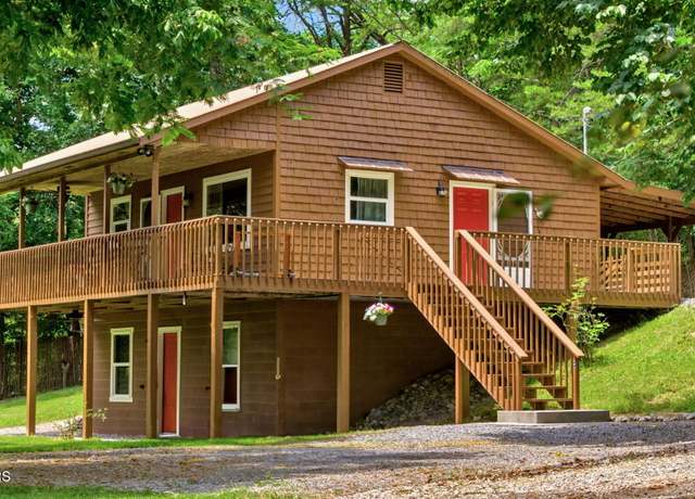 Property at 3009 Winding Way, Cosby, TN 37722, 3 beds, 2 baths