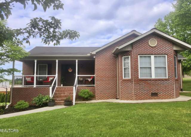 Property at 8405 Graceland Rd, Corryton, TN 37721, 3 beds, 2 baths