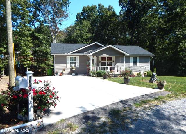 Property at 1534 War Eagle Dr, Crossville, TN 38572, 2 beds, 2 baths