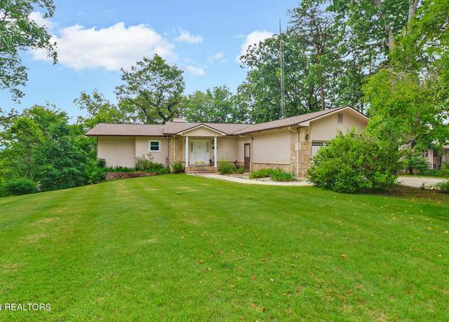 Property at 27 Brambleton Ct, Crossville, TN 38558, 3 beds, 2.5 baths