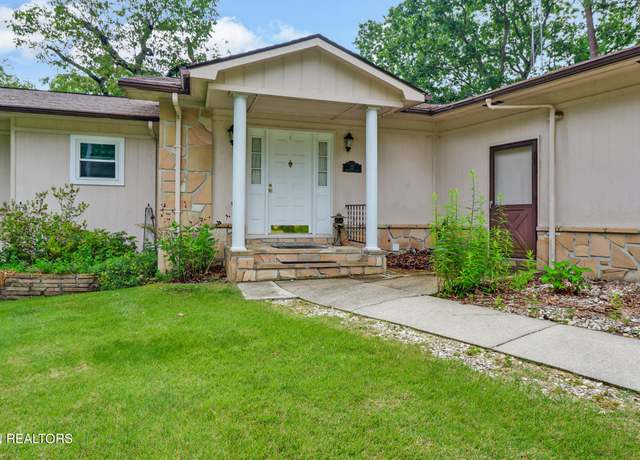 Property at 27 Brambleton Ct, Crossville, TN 38558, 3 beds, 2.5 baths