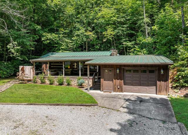 Property at 612 Stonegate Way, Townsend, TN 37882, 2 beds, 2.5 baths
