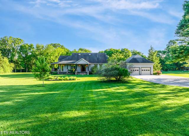 Property at 322 River Ford Rd, Maryville, TN 37804, 3 beds, 3 baths