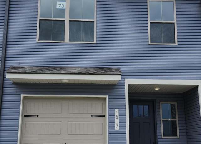 Property at 1817 Bennett Village Dr, Maryville, TN 37804, 3 beds, 2.5 baths