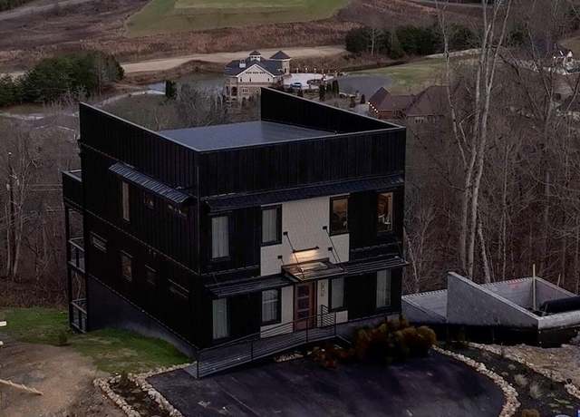 Property at 1413 Reedmont Way, Sevierville, TN 37876, 4 beds, 4.5 baths