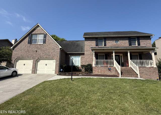 Property at 1909 Cedardale Ln, Knoxville, TN 37932, 4 beds, 2.5 baths