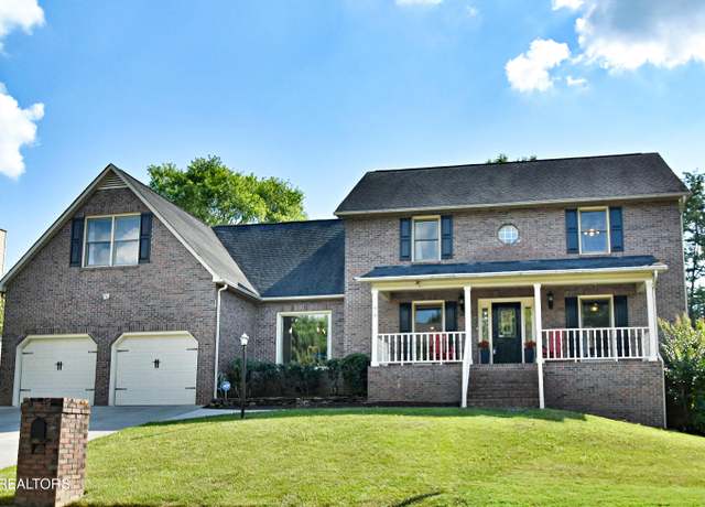 Property at 1909 Cedardale Ln, Knoxville, TN 37932, 4 beds, 2.5 baths