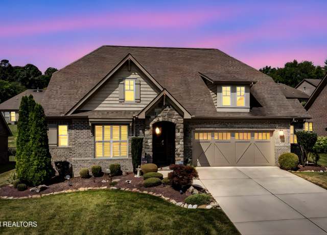 Property at 635 Briarstone Ln, Knoxville, TN 37934, 3 beds, 3 baths