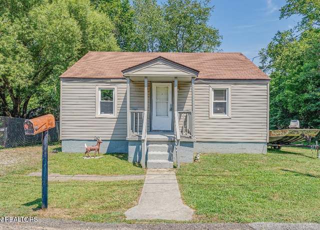 Property at 1013 S Drive Dr E, Knoxville, TN 37920, 2 beds, 1 bath