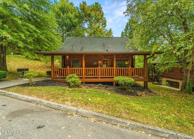 Property at 3150 Smoky Ridge Way, Sevierville, TN 37862, 2 beds, 2 baths