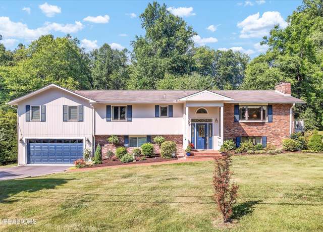 Property at 127 Newhaven Rd, Oak Ridge, TN 37830, 4 beds, 4 baths