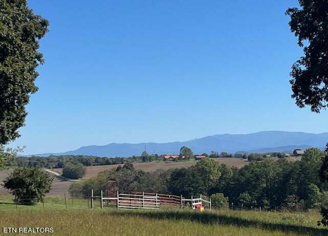 Property at 327 Thompson Rd, Madisonville, TN 37354