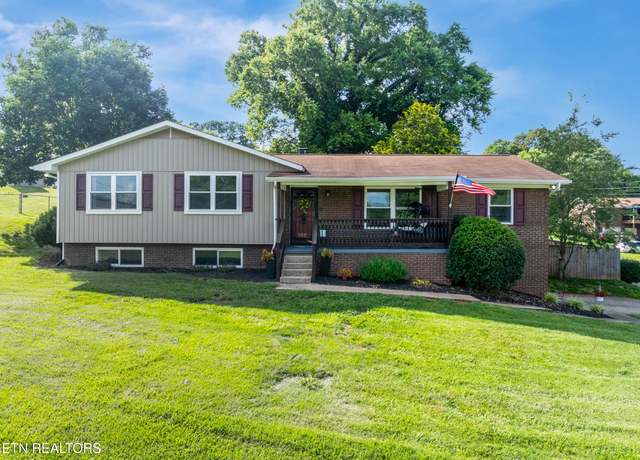 Property at 4313 Midview Ln, Knoxville, TN 37938, 3 beds, 2.5 baths