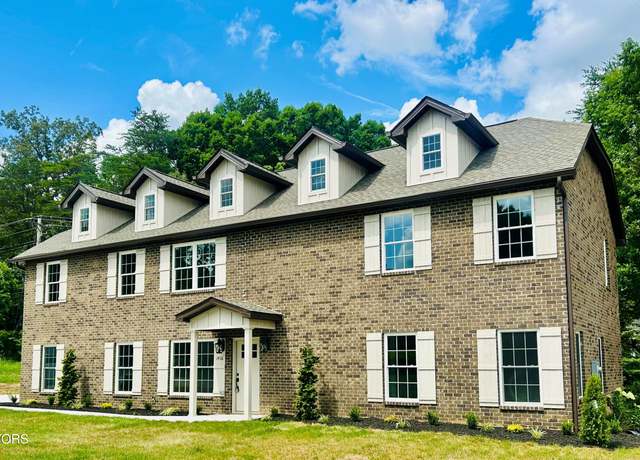 Property at 1416 Broad Run Dr, Maryville, TN 37803, 4 beds, 3.5 baths