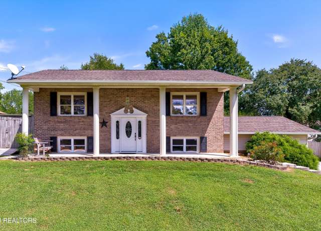 Property at 121 Highland Dr, Kingston, TN 37763, 3 beds, 2 baths