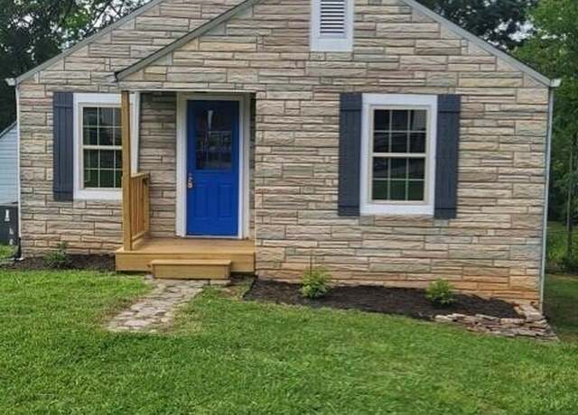 Property at 2423 Mccroskey Ave, Knoxville, TN 37917, 2 beds, 1 bath