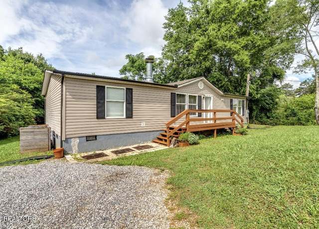 Property at 7038 NW Seaver Dr, Knoxville, TN 37909, 3 beds, 2 baths