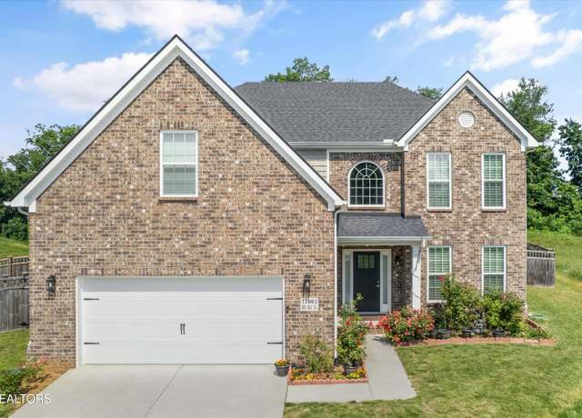 Property at 11003 Big Sky Ln, Knoxville, TN 37932, 4 beds, 3.5 baths