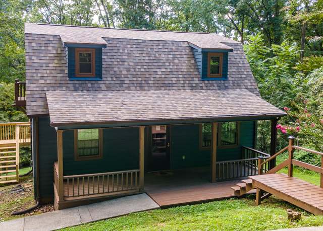 Property at 332 Bibee Ln, Caryville, TN 37714, 3 beds, 2 baths