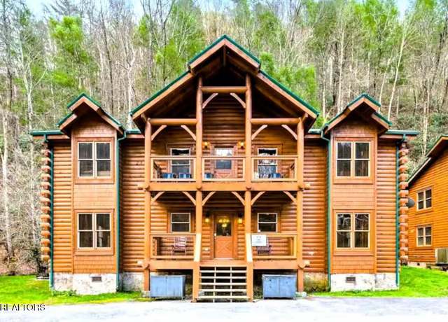 Property at 311 Caney Creek Rd, Pigeon Forge, TN 37863, 8 beds, 8 baths