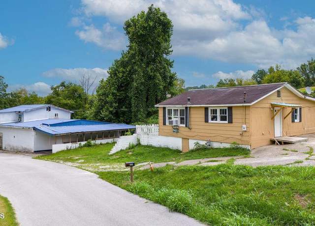 Property at 320 King Dr, Harriman, TN 37748