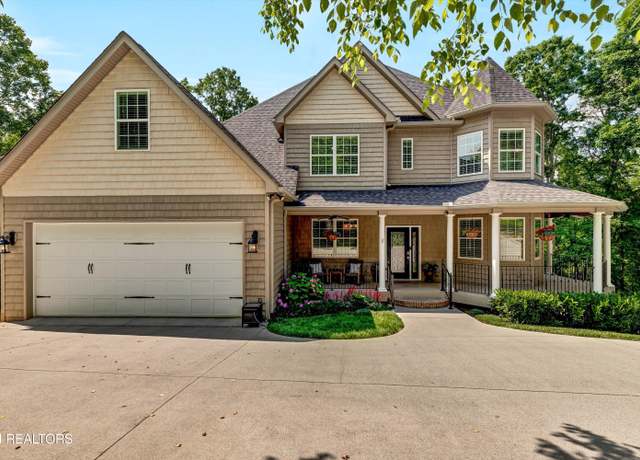 Property at 123 Clifton Cir, Oak Ridge, TN 37830, 6 beds, 6 baths