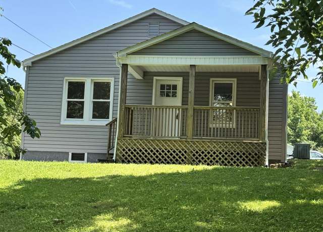Property at 203 Church St, Knoxville, TN 37920, 3 beds, 1 bath