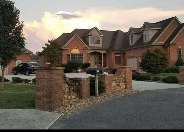 Property at 164 Ashley Ct, Speedwell, TN 37870, 5 beds, 3.5 baths