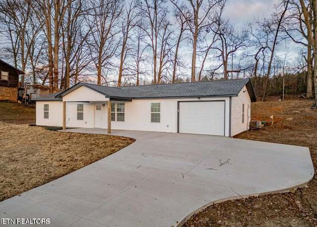 Property at 1756 Elgin Dr, Morristown, TN 37814, 1 bed, 2 baths