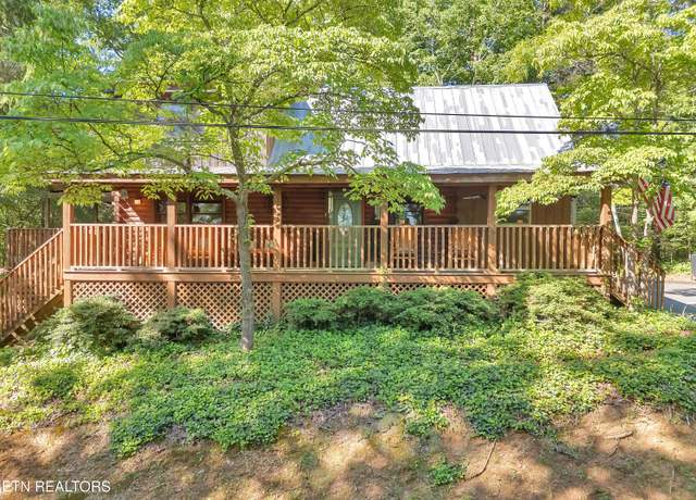 Property at 1518 Ridgecrest Dr, Sevierville, TN 37876, 2 beds, 2 baths
