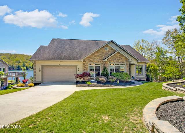 Property at 21 Mariners Ct, Fairfield Glade, TN 38558, 4 beds, 3 baths