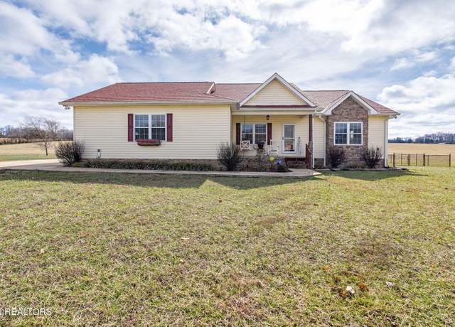 Property at 138 Ashley, Speedwell, TN 37870, 2 beds, 3 baths