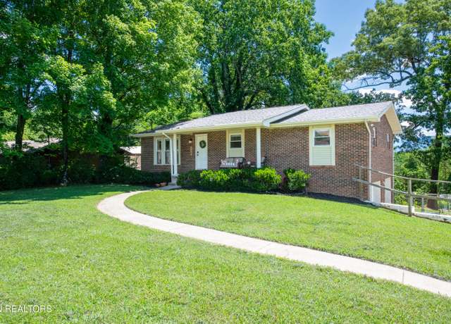 Property at 228 Tennessee Cir, Seymour, TN 37865, 3 beds, 3 baths